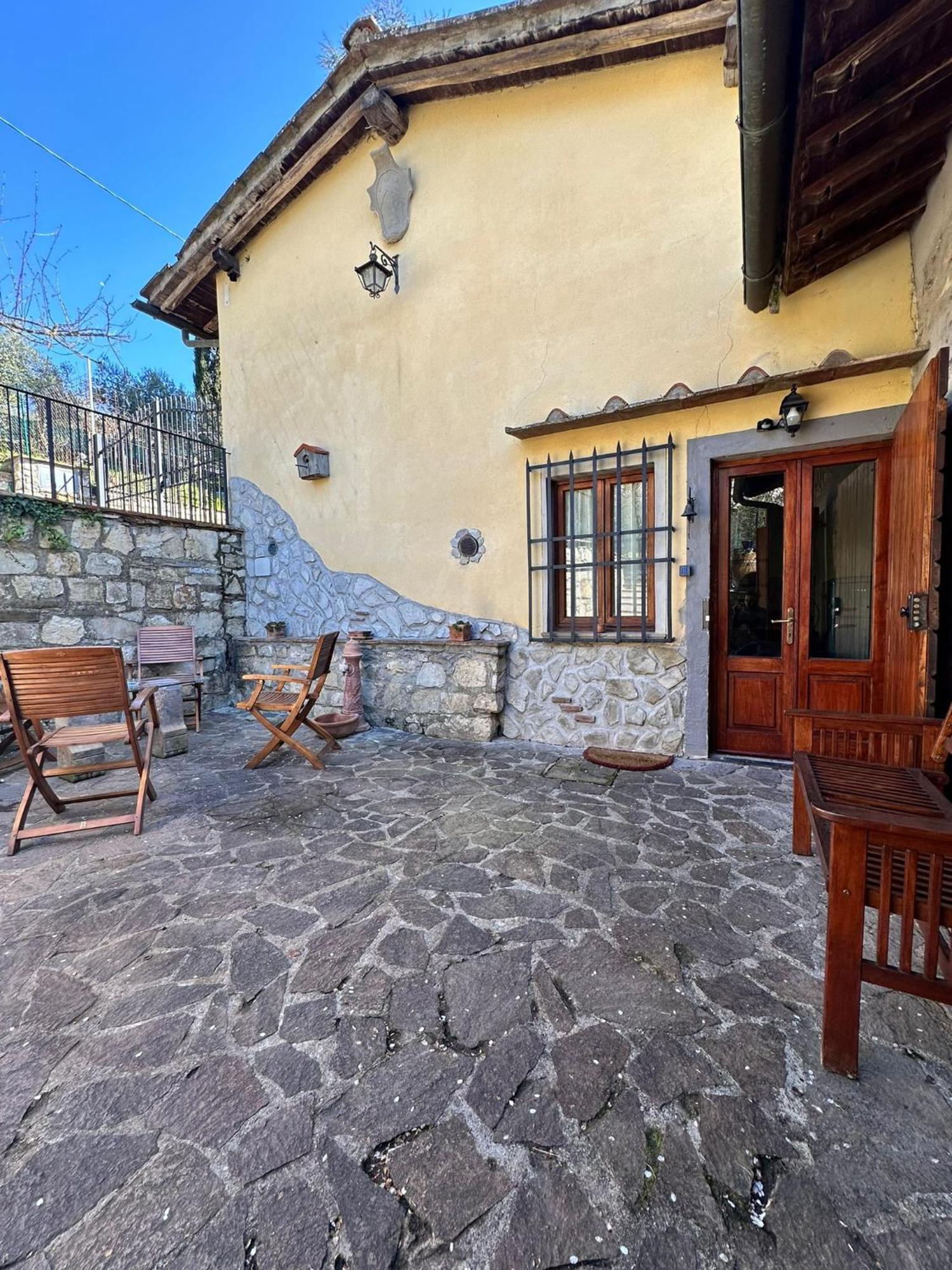 Agriturismo Tassinaia Понтассьеве Экстерьер фото